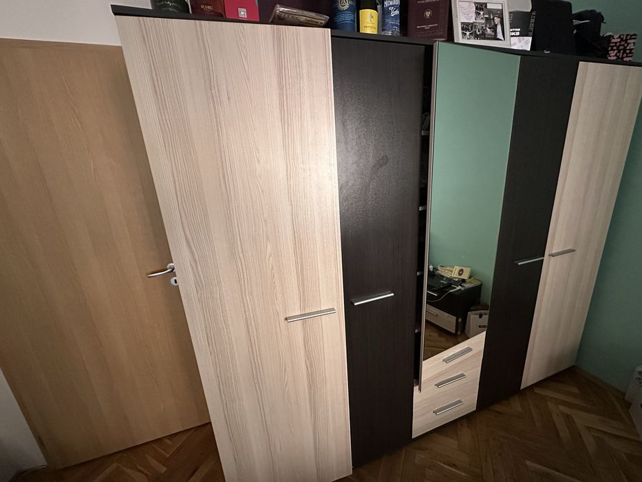 Гардероб и партманто