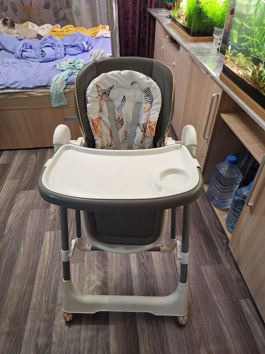 Стульчик для кормления 0+ качалка /качеля