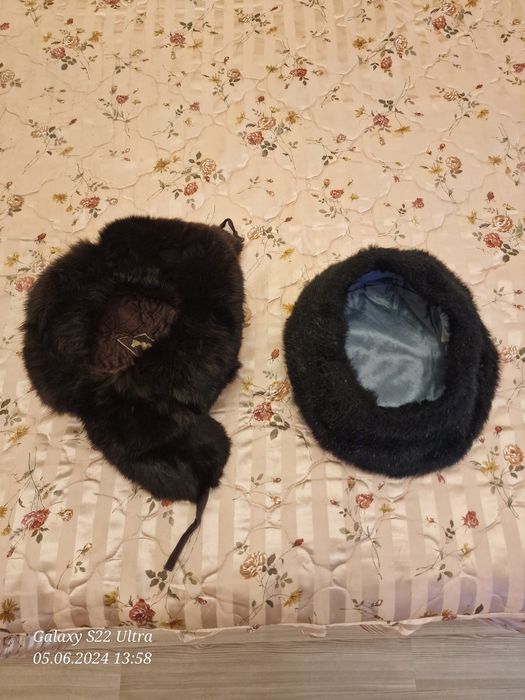 Căciulă de damă și bărbat