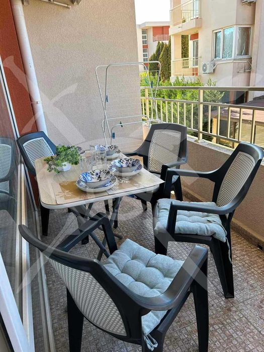 Продава се Едностаен апартамент в Несебър - 40 кв.м за 1375 €/кв.м - Снимка #2