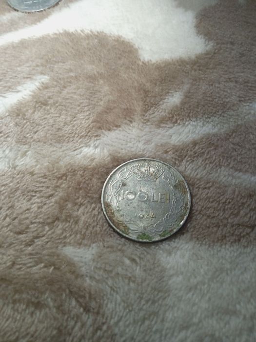 Monede de 100 lei din anul 1044 ,1994, 1943