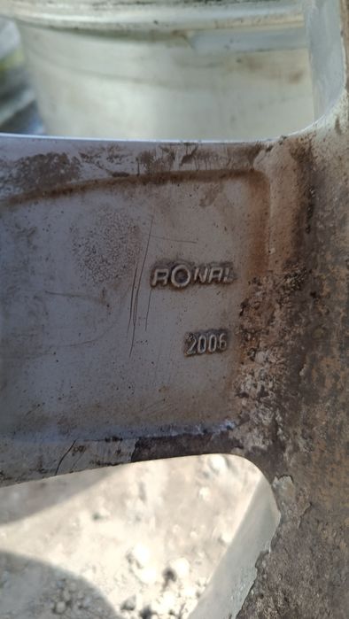 Ауди оригинал на 18 ронал 5*112