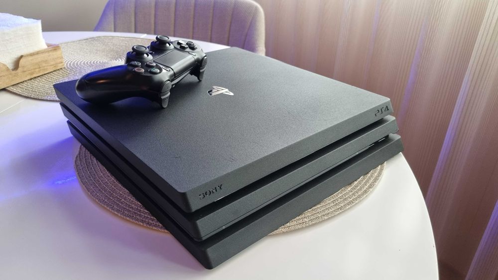 PlayStation 4 PRO