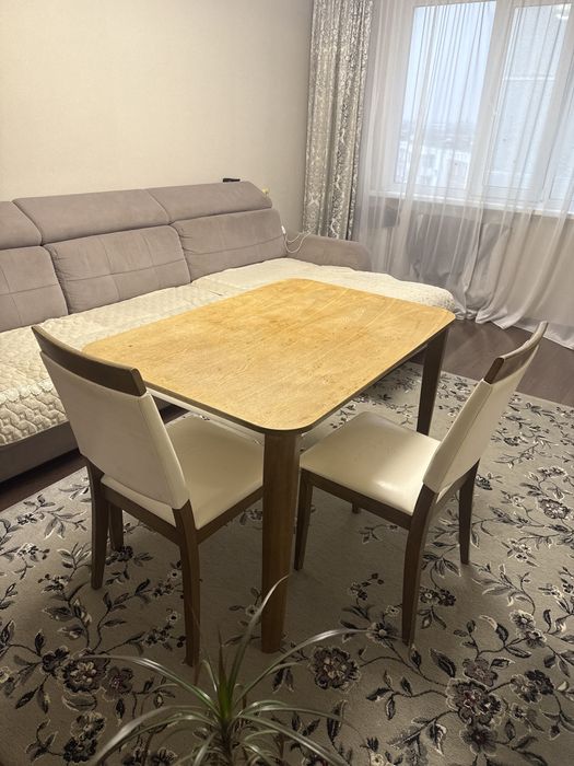 Продам стол со стульями