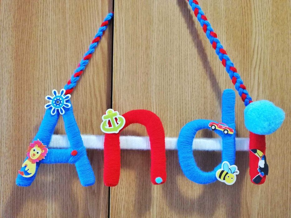 Nume personalizate din ata colorata