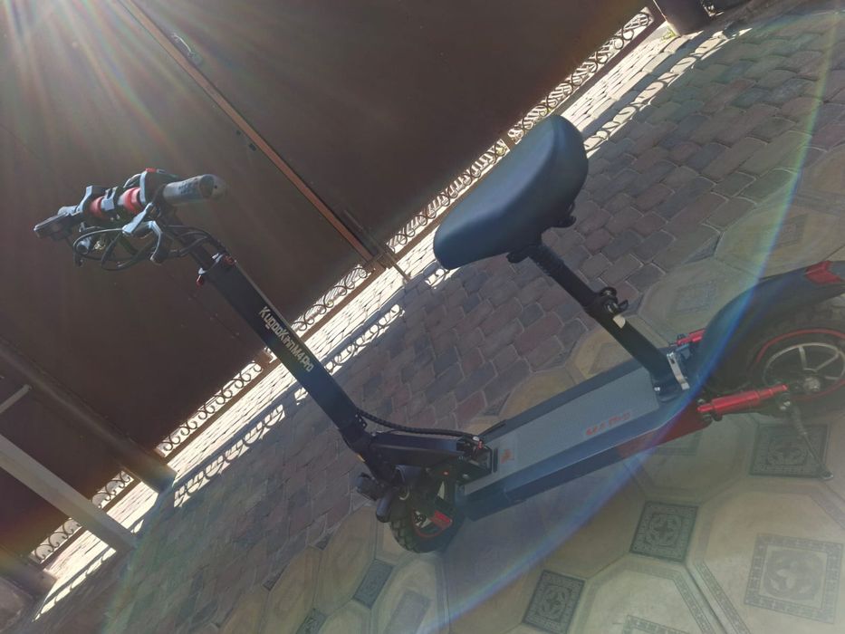 Продаю электросамокат kugoo m4 pro