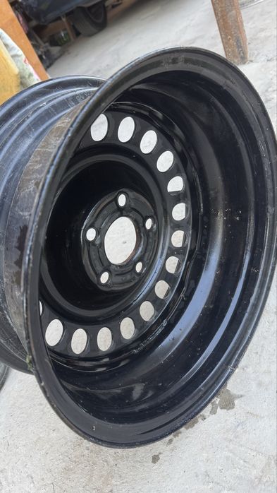 Диск R15 штамп 5*112