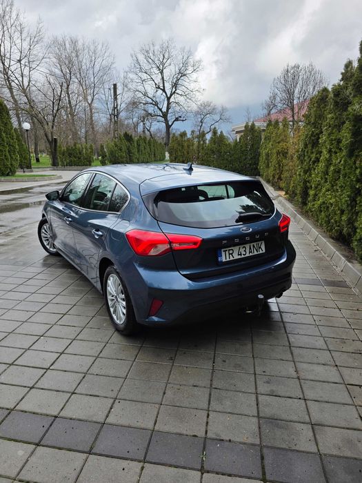 Ford Focus 1.0 benzina Titanium