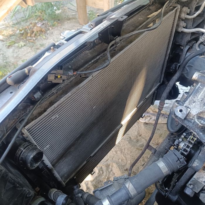 Dezmembrez bmw e90 330d automat