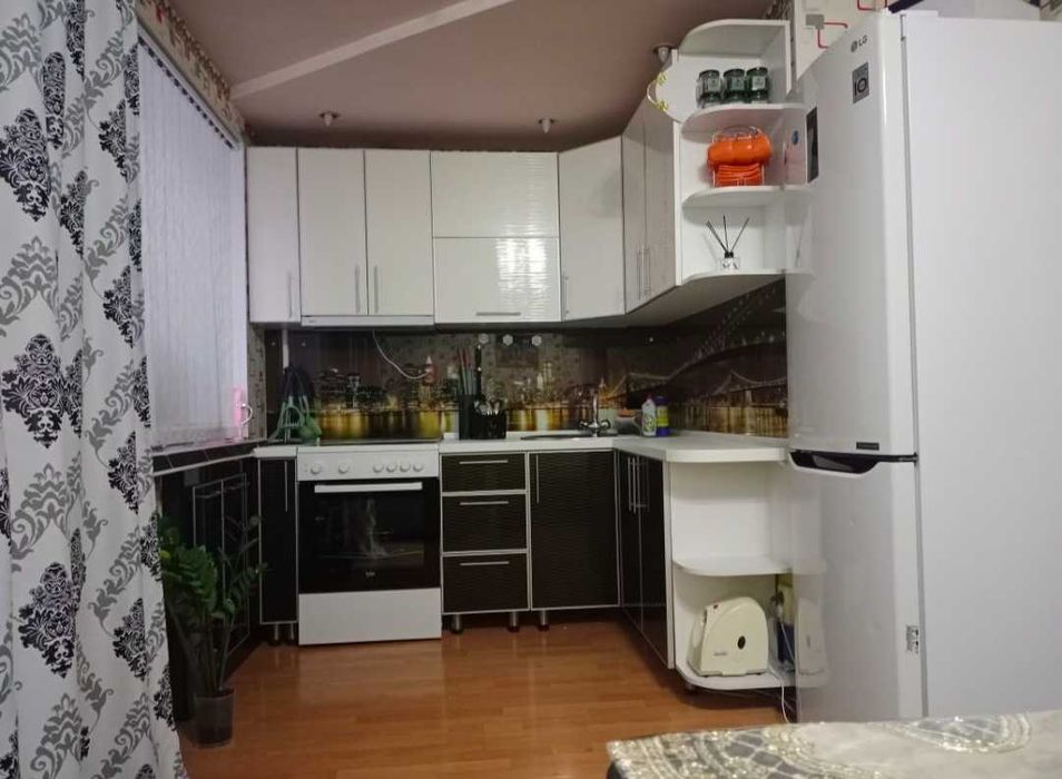 Продам квартиру 3 микрорайон