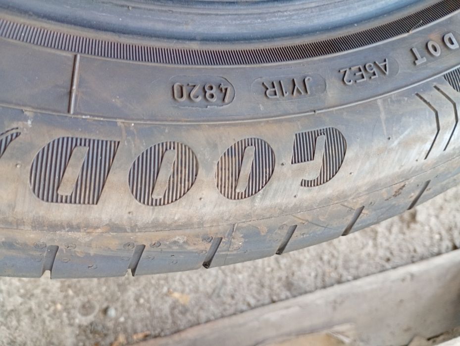 Goodyear EGP 4бр.215/55/18 дот4820