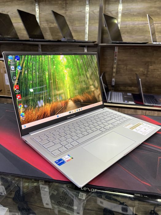 Б/У ASUS VivoBook 15.6 OLED