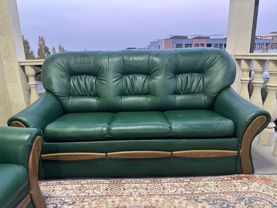 Продам диван с креслом, в отличном состояний