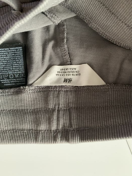 Памучни долнища H&M 116