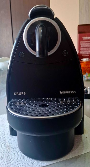 КАФЕМАШИНА "Krups Nespreso"