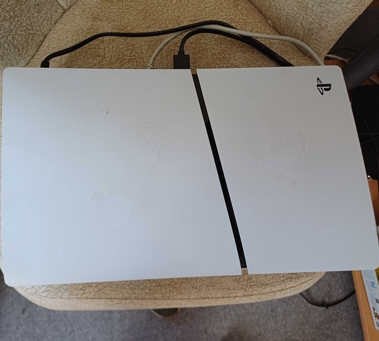 Ps5 slim 1TB white