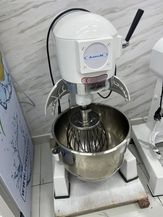 Миксер производственный ASSUM 20л.