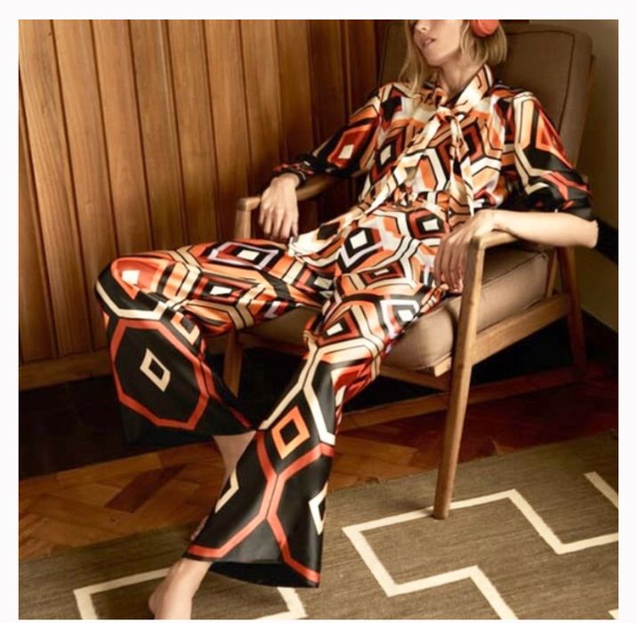 Сатенен гащеризон