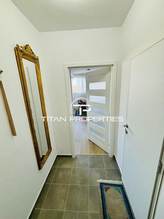 Едностаен, под наем, Център с интернет и телевизия