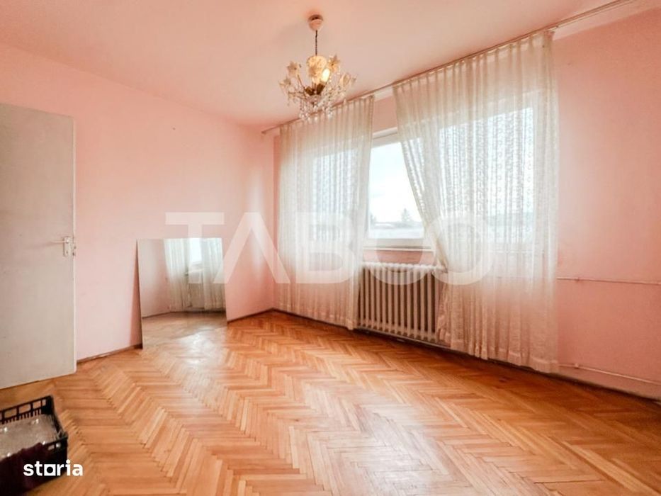 Apartament cu 4 camere Comision 0% de vanzare cu boxa in Manastur