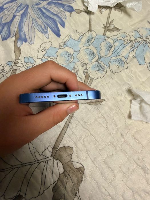 Vand Iphone 13 128gb