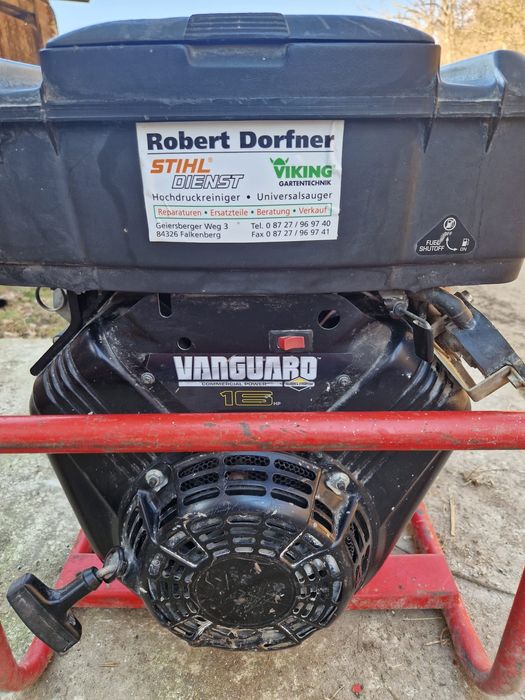 Vând generator curent profesional, pe benzina,9kva,,trifazic și monofa