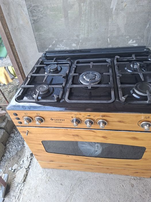 Продаю свою газовую плиту