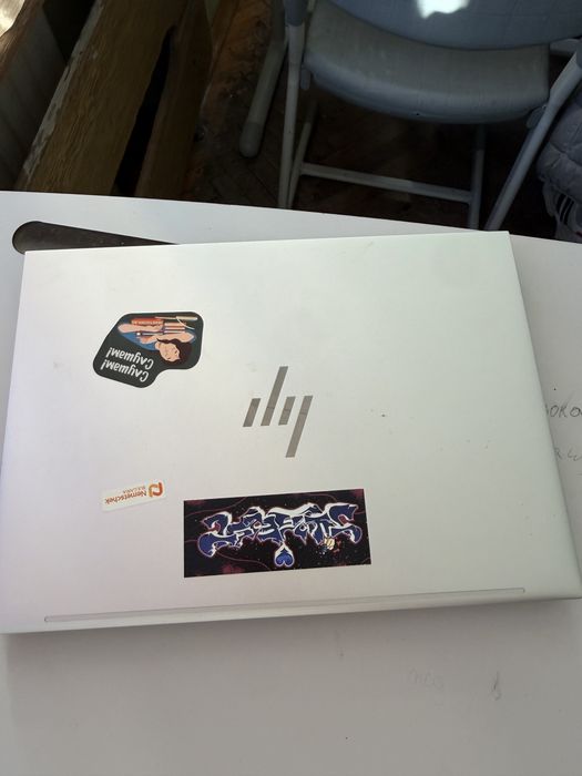 HP EliteBook 840 G10