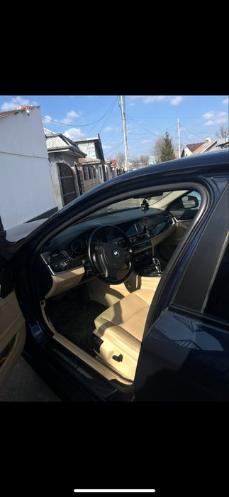 Vand f10 n47 cu bataie la motor