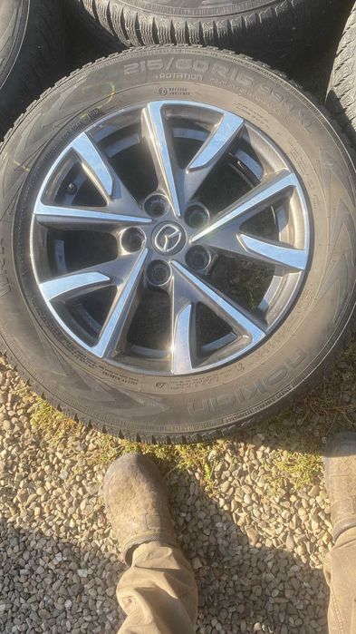 Jante Mazda R16 5×114.3 anvelope iarna Nokian, senzori presiune