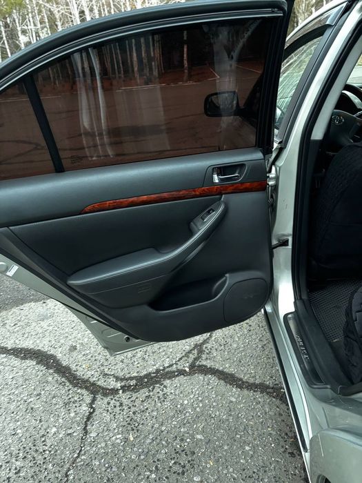Продам Toyota Avensis