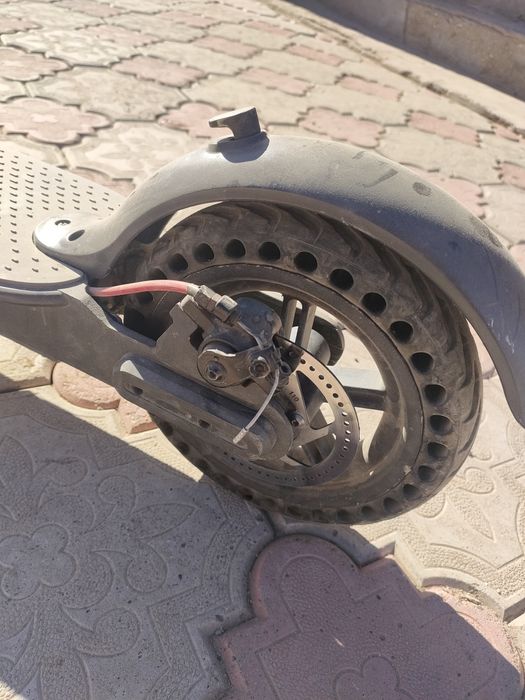 Электросамокат продам