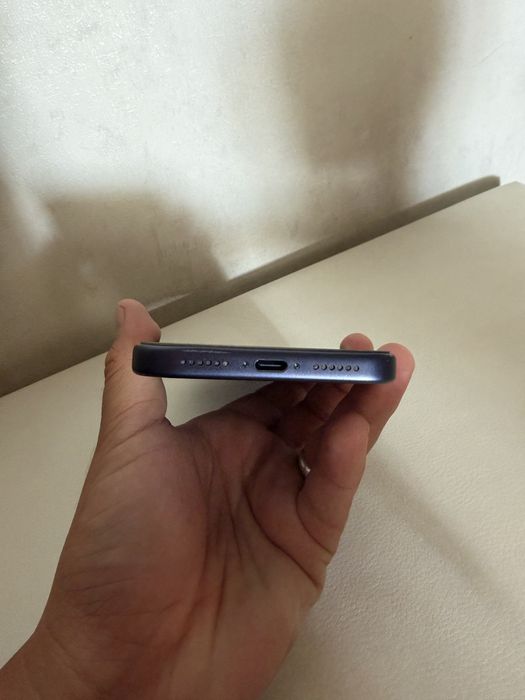 Продам iPhone 17 Pro Max 256 GB.
