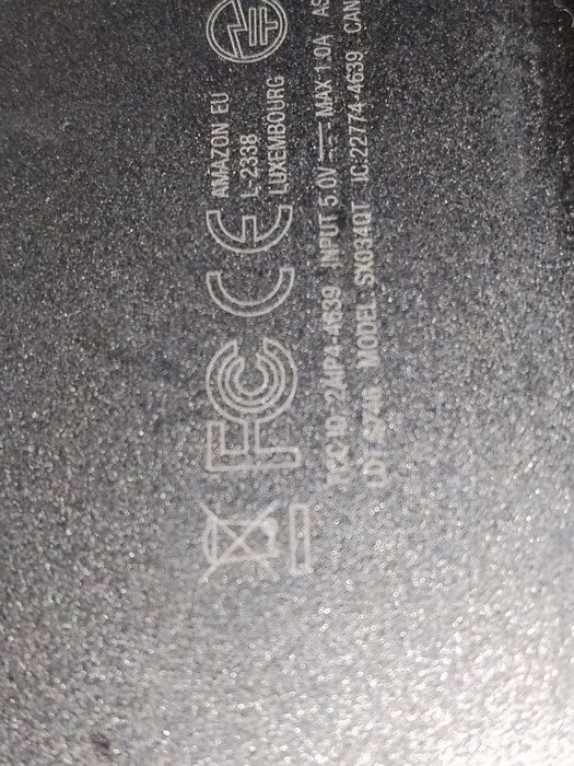 Vând tableta Kindle SX034QT