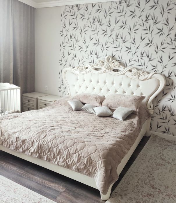 Спальная кровать