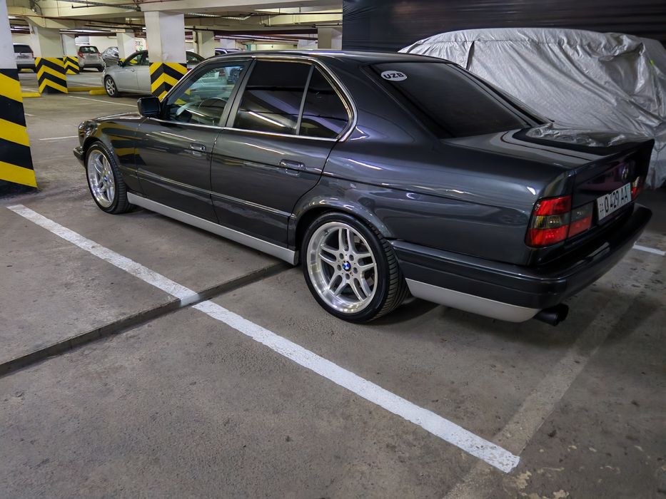 BMW E34 • 1988 год • M52B28 • МКПП • 25 лет в одних руках