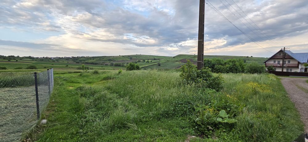 Teren intravilan  de vânzare 4500 mp