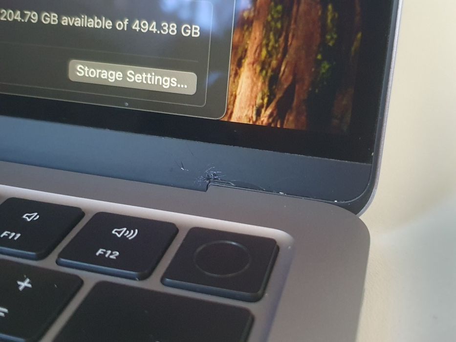 MacBook air m2 16/512 гб