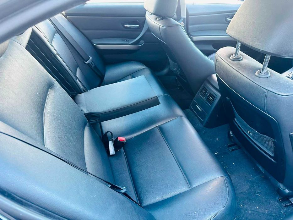 Bara capota aripa usa bmw e90 nfl pe negru