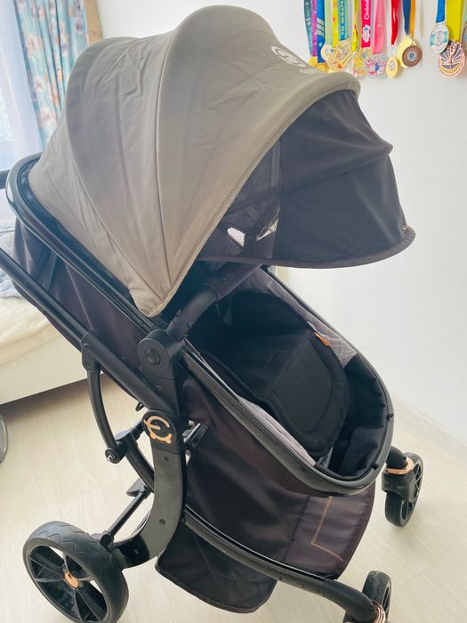 Продам детскую коляску