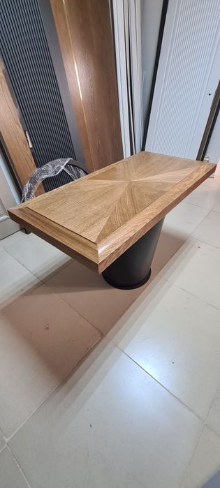 Стол из натурального шпона