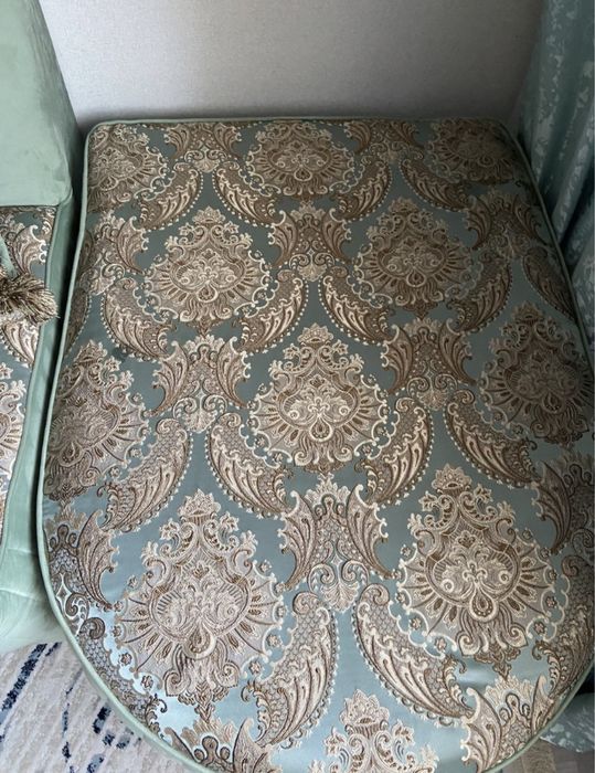 Продается диван хорошего качества