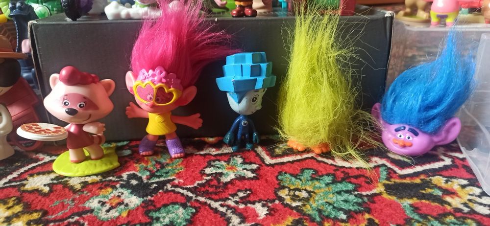 Продам игрушки McDonald's