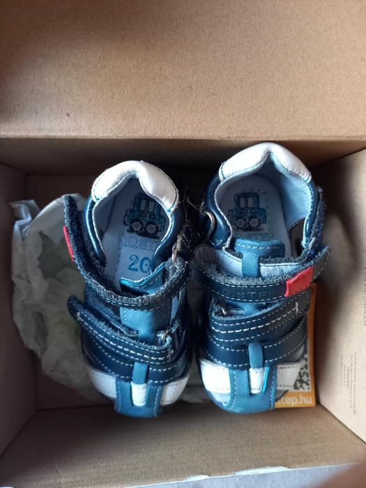 Incaltaminte pt copii - stare foarte buna