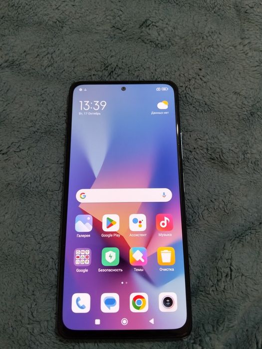 Продам смартфон Xiaomi redme note 10 pro