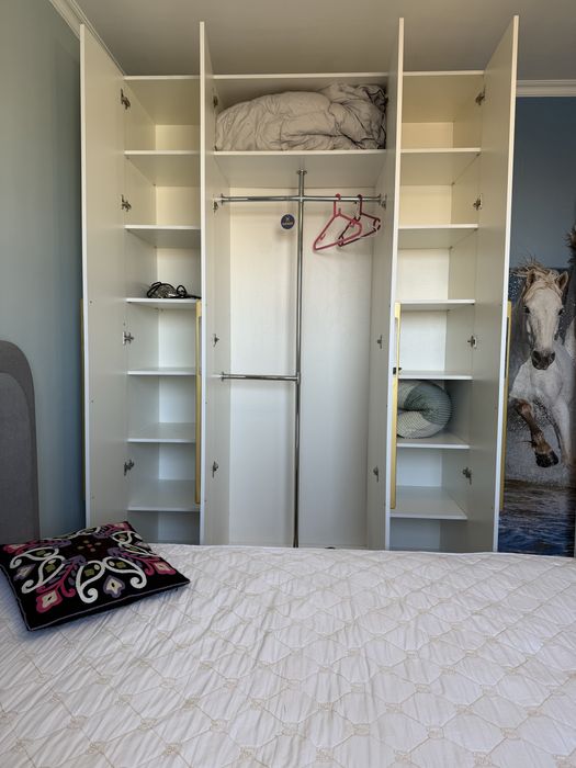 сатылады шкаф срочно