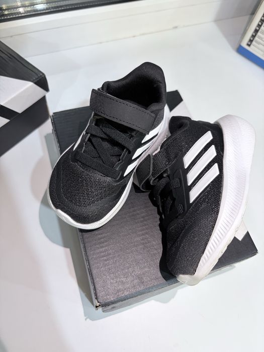 Детские кроссовки Adidas