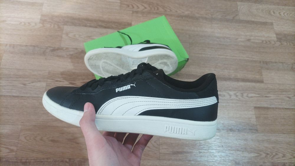 Продам кроссовки 41 размер