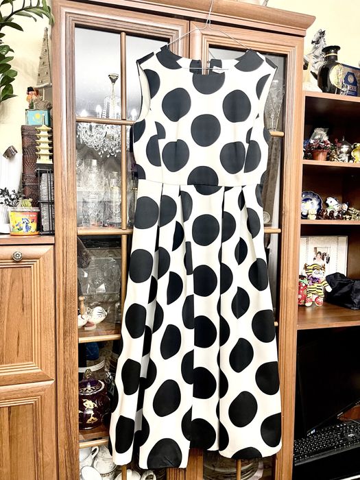 Продам шикарное платье