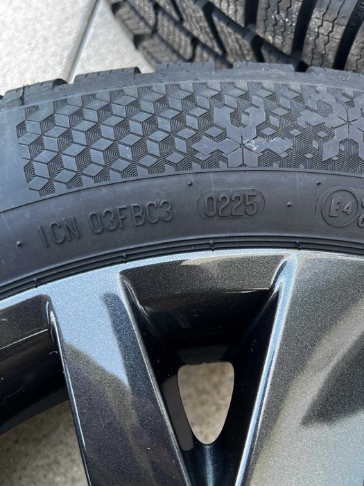 Set Jante cu cauciucuri de iarnă Skoda Octavia 4 205/55R17 DOT 2025